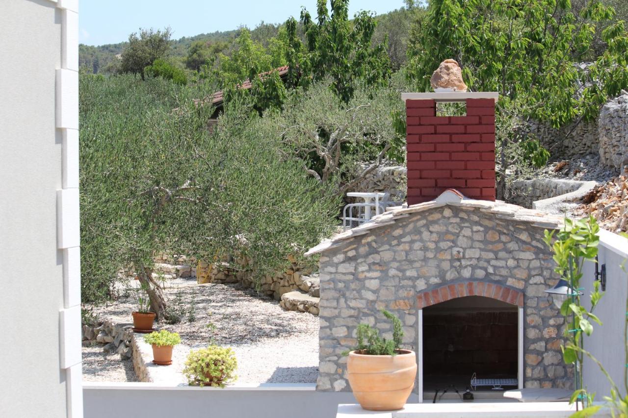 Vacation Home Meri Mirca  Bagian luar foto